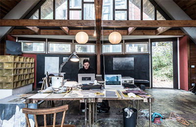 Sandra Hauser working in the Capanna-atelier, the space used by the artists in the Colonia during this first season of Progettoborca