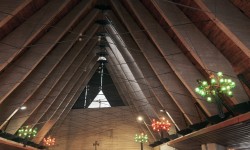 Interni della Chiesa di Nostra Signora del Cadore.