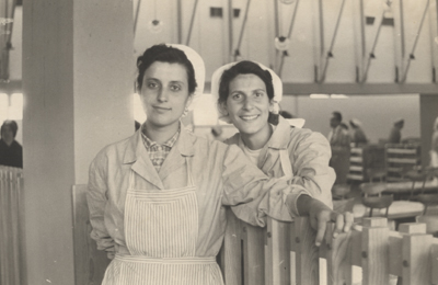 sguardo di antonietta e federica