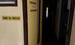 vandali al campeggio